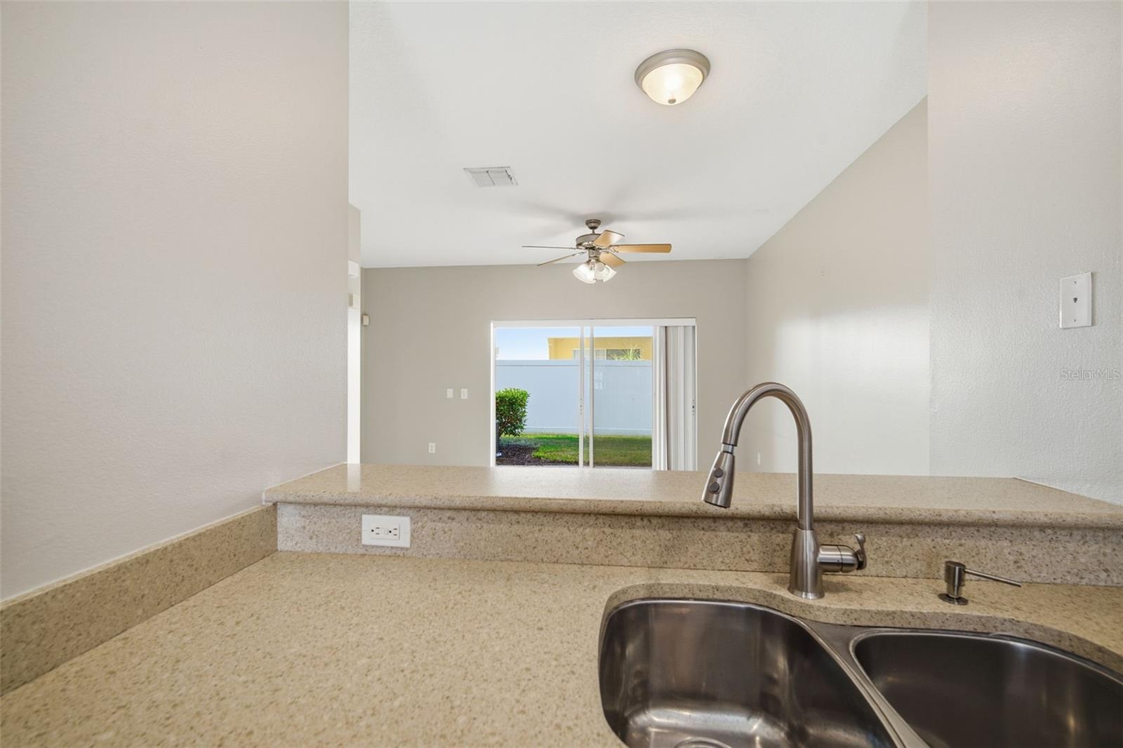 Image 10 of 48 For 8532 Brushleaf Way