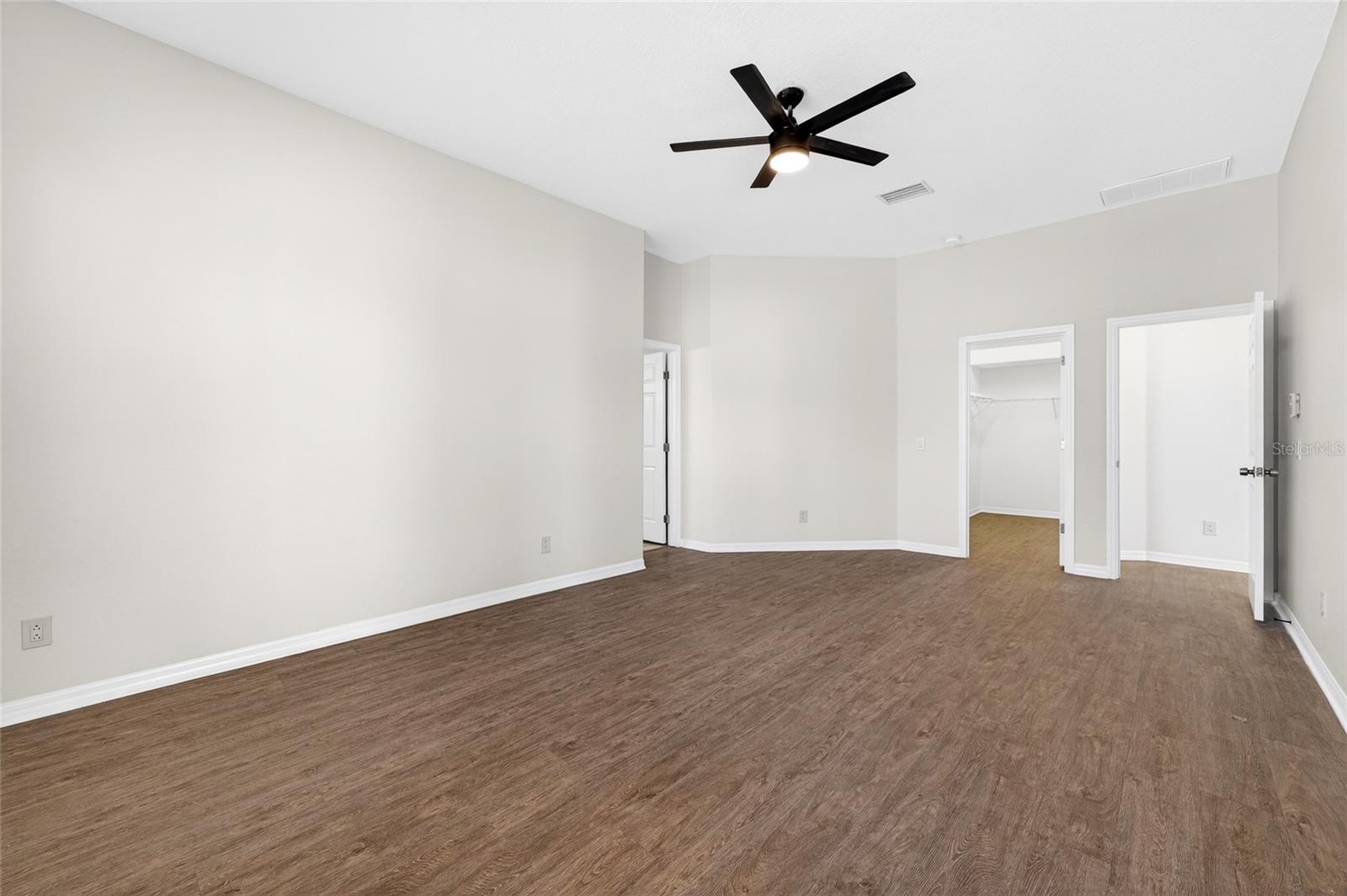 Image 23 of 60 For 4424 Highcroft Drive