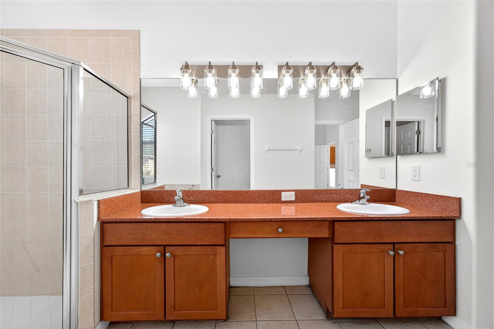 Image 29 of 60 For 4424 Highcroft Drive