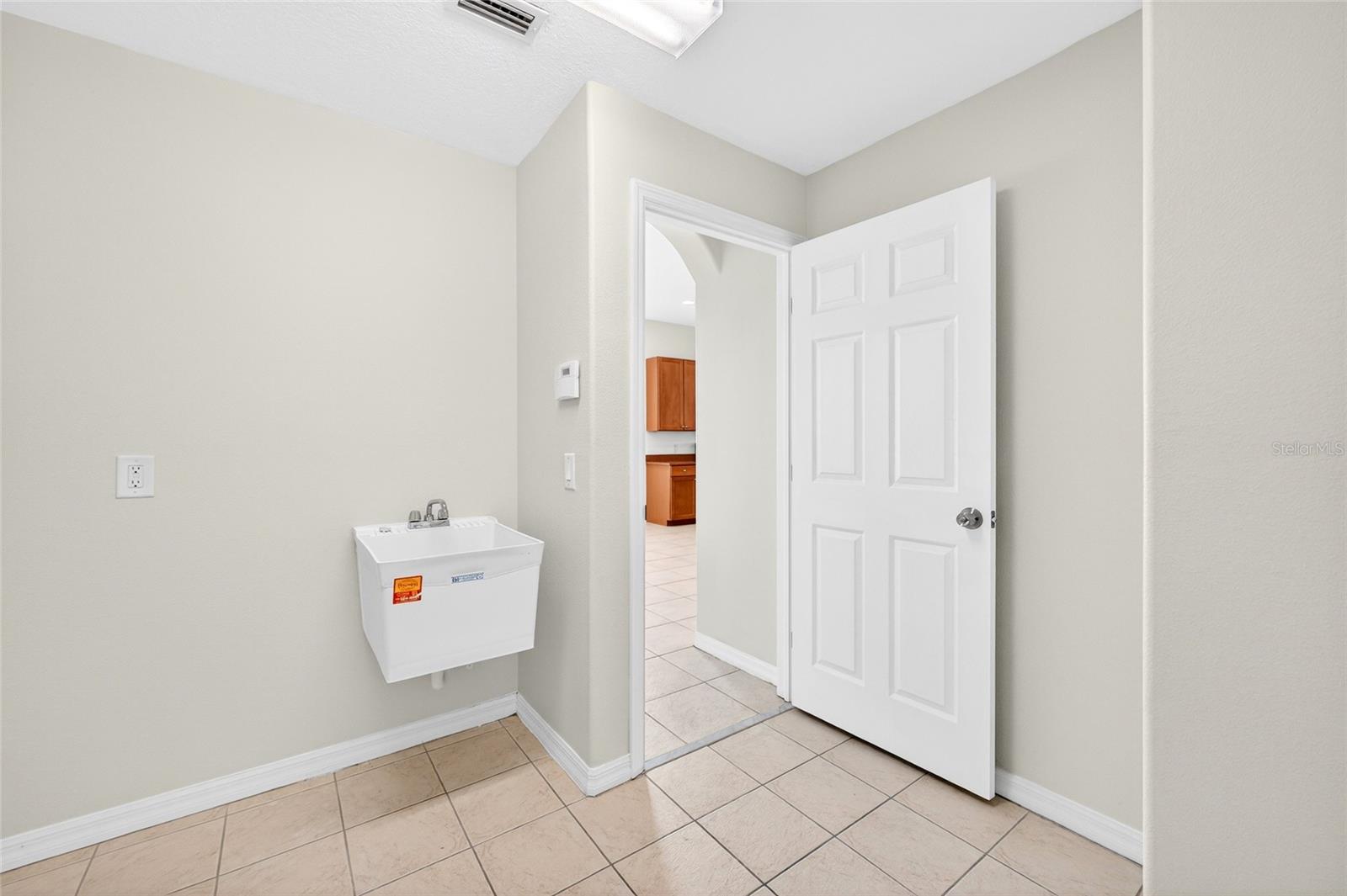 Image 46 of 60 For 4424 Highcroft Drive