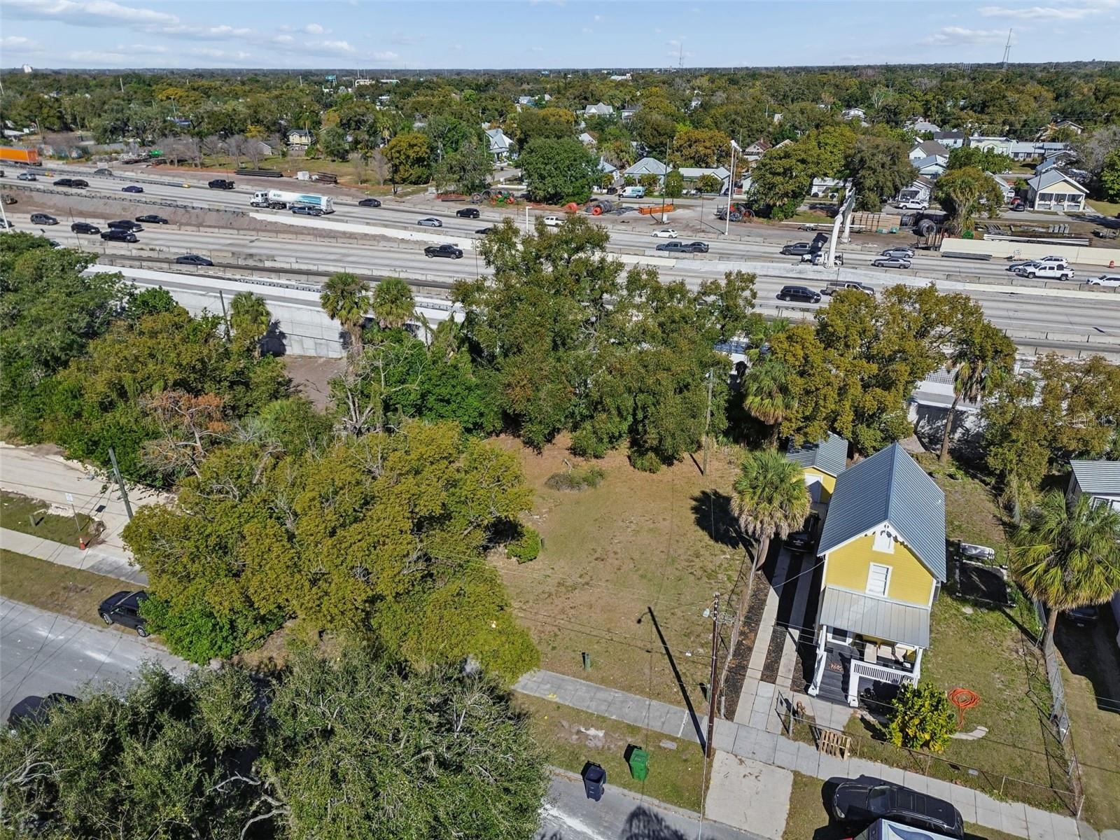 Image 18 of 33 For 1012 12th Avenue 2