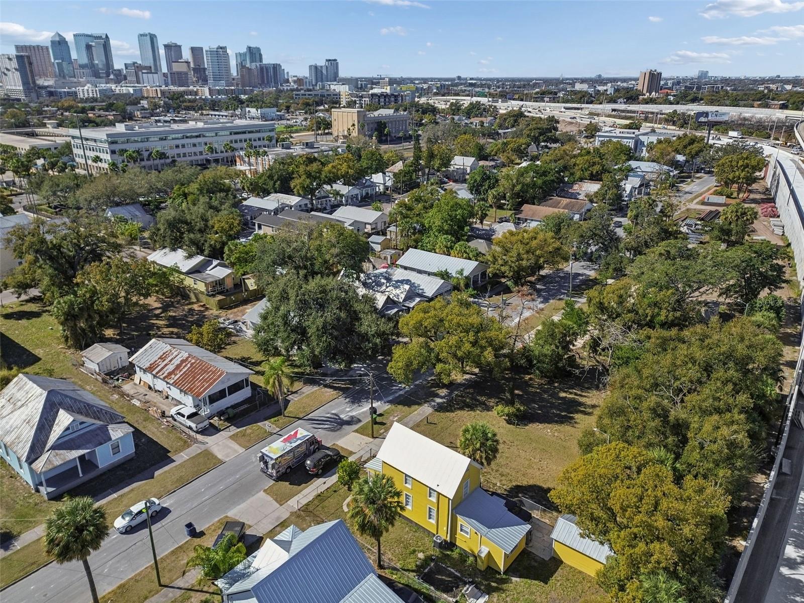 Image 24 of 33 For 1012 12th Avenue 2