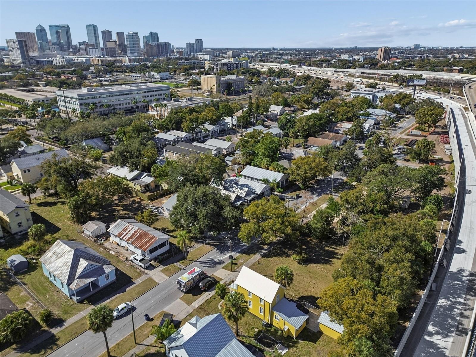 Image 25 of 33 For 1012 12th Avenue 2