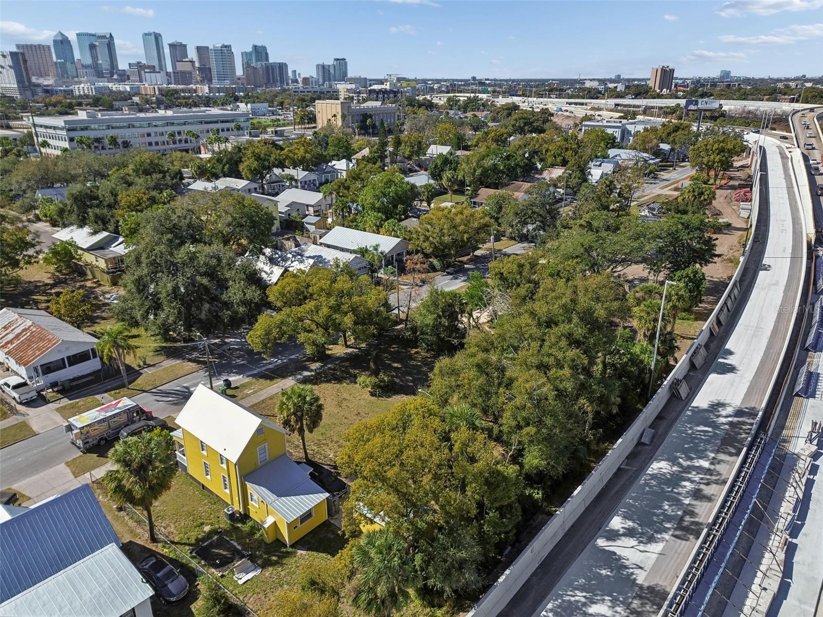 Image 26 of 33 For 1012 12th Avenue 2