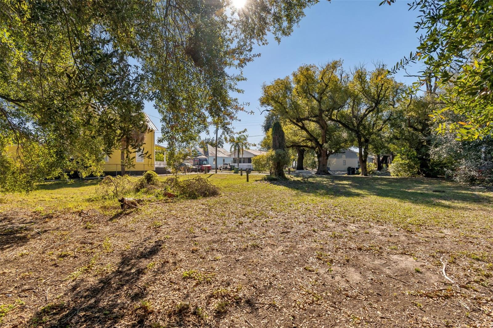 Image 5 of 33 For 1012 12th Avenue 2