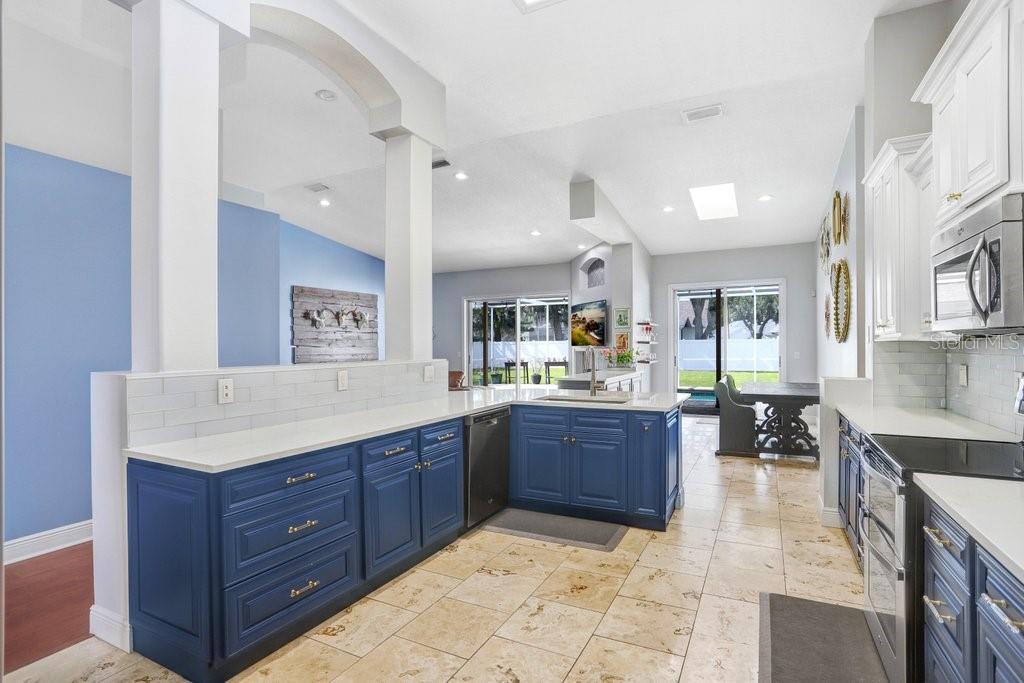 Image 10 of 56 For 16906 Equestrian Trail