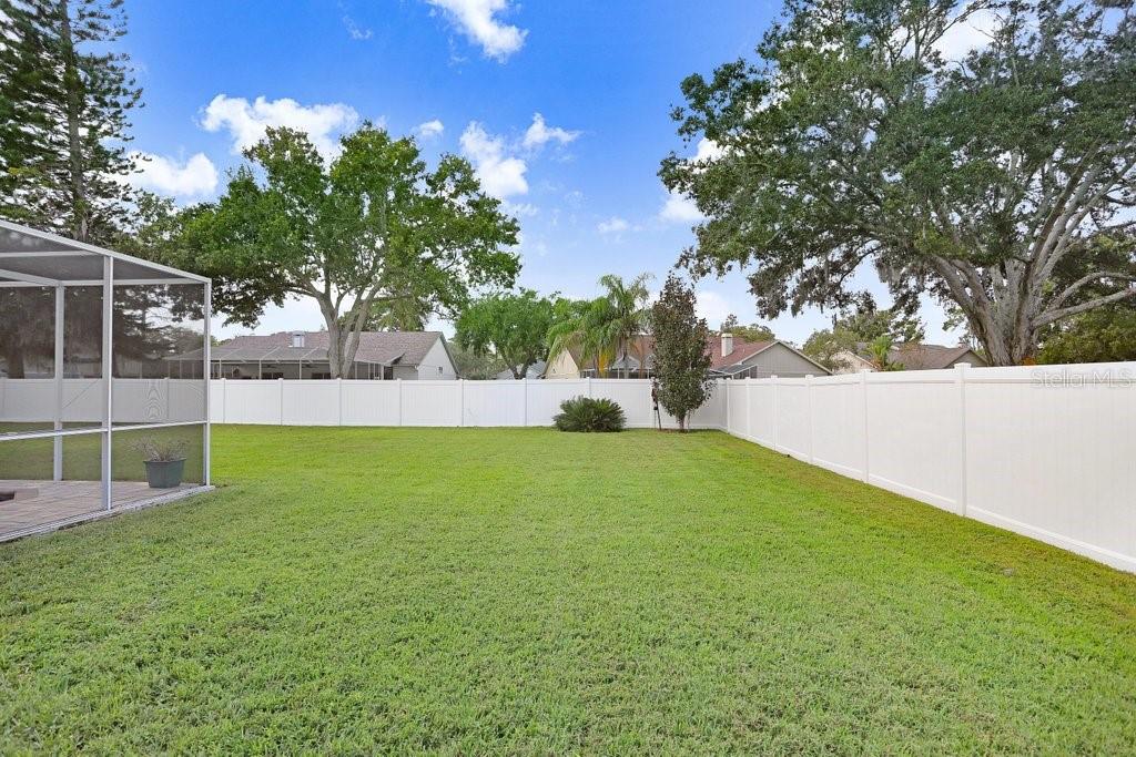 Image 34 of 56 For 16906 Equestrian Trail