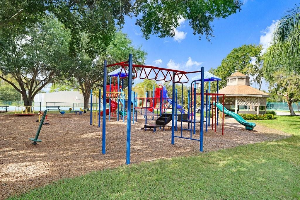 Image 46 of 56 For 16906 Equestrian Trail