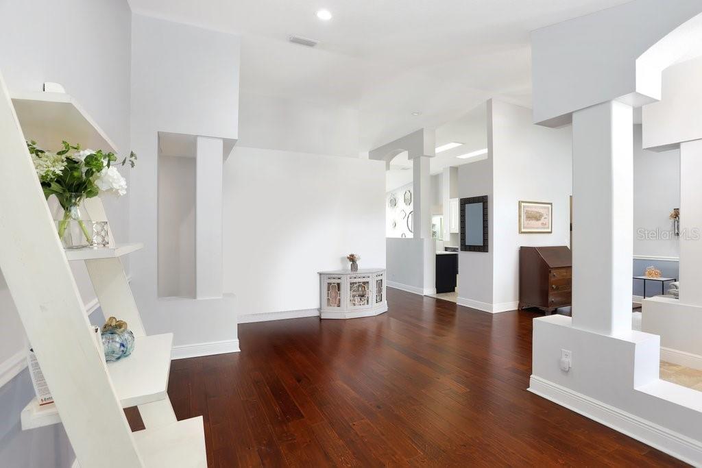 Image 7 of 56 For 16906 Equestrian Trail