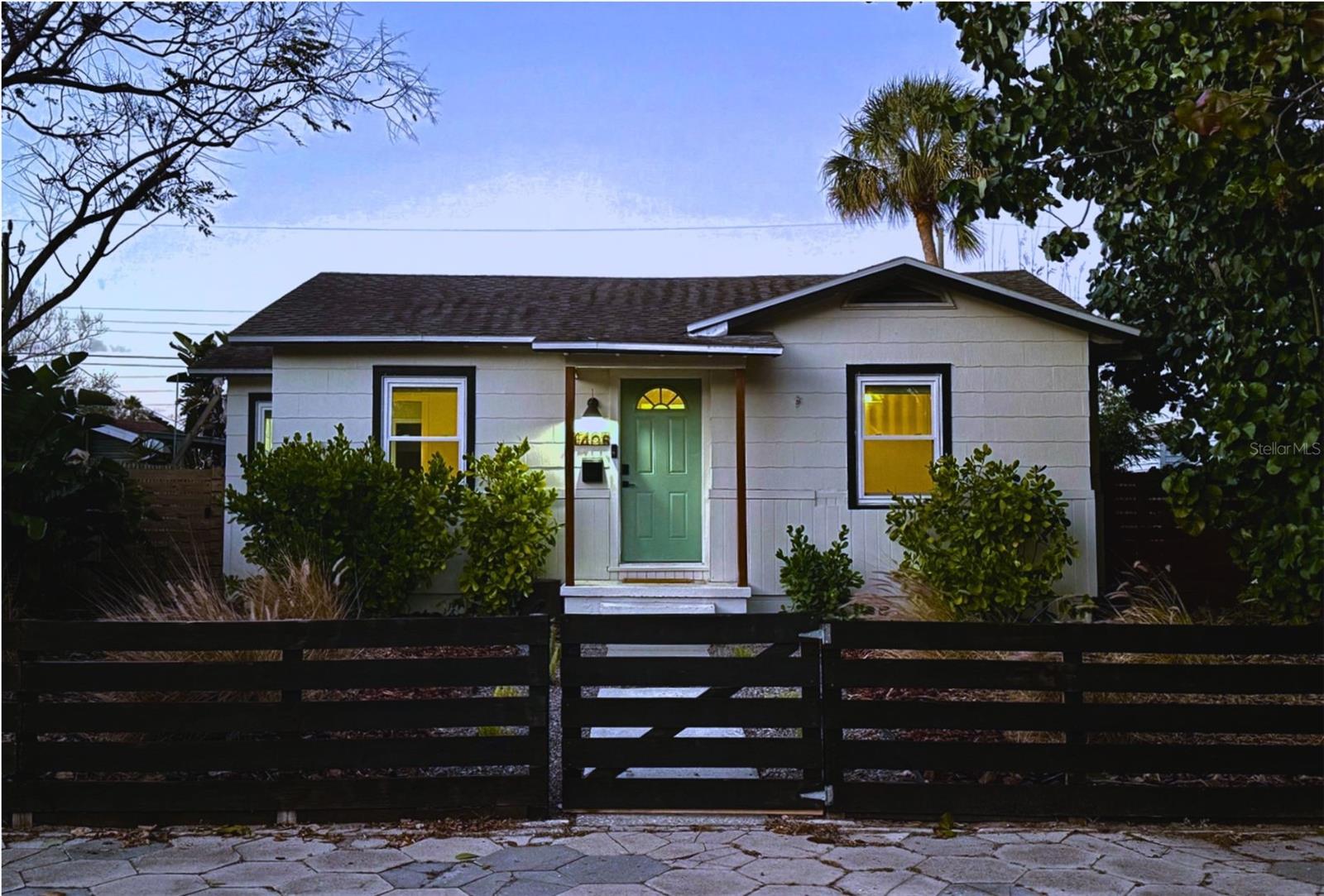 Details for 4405 8th Avenue N, ST PETERSBURG, FL 33713