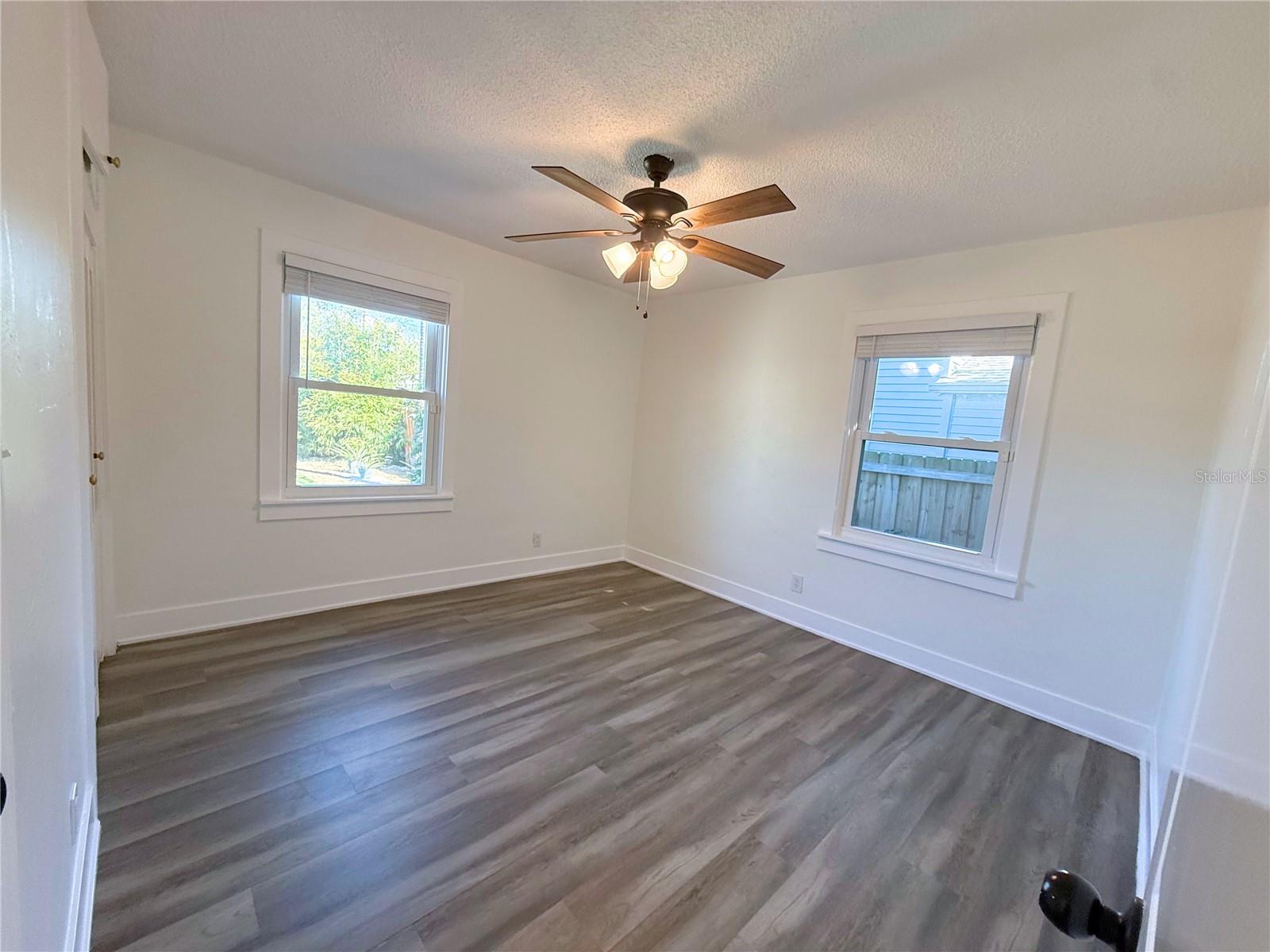 Image 12 of 19 For 4405 8th Avenue N