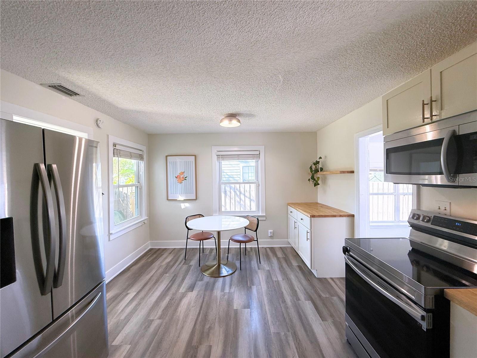 Image 7 of 19 For 4405 8th Avenue N