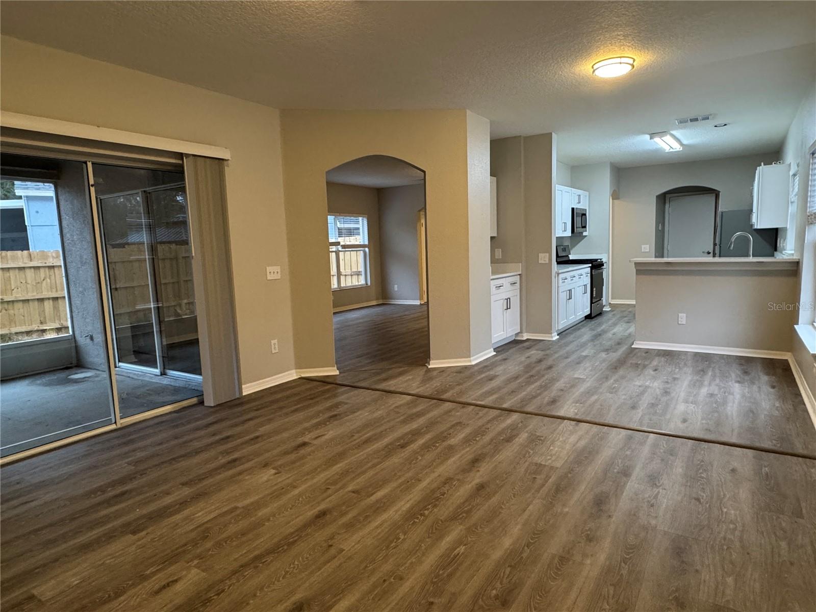 Image 11 of 47 For 14938 Deer Meadow Drive