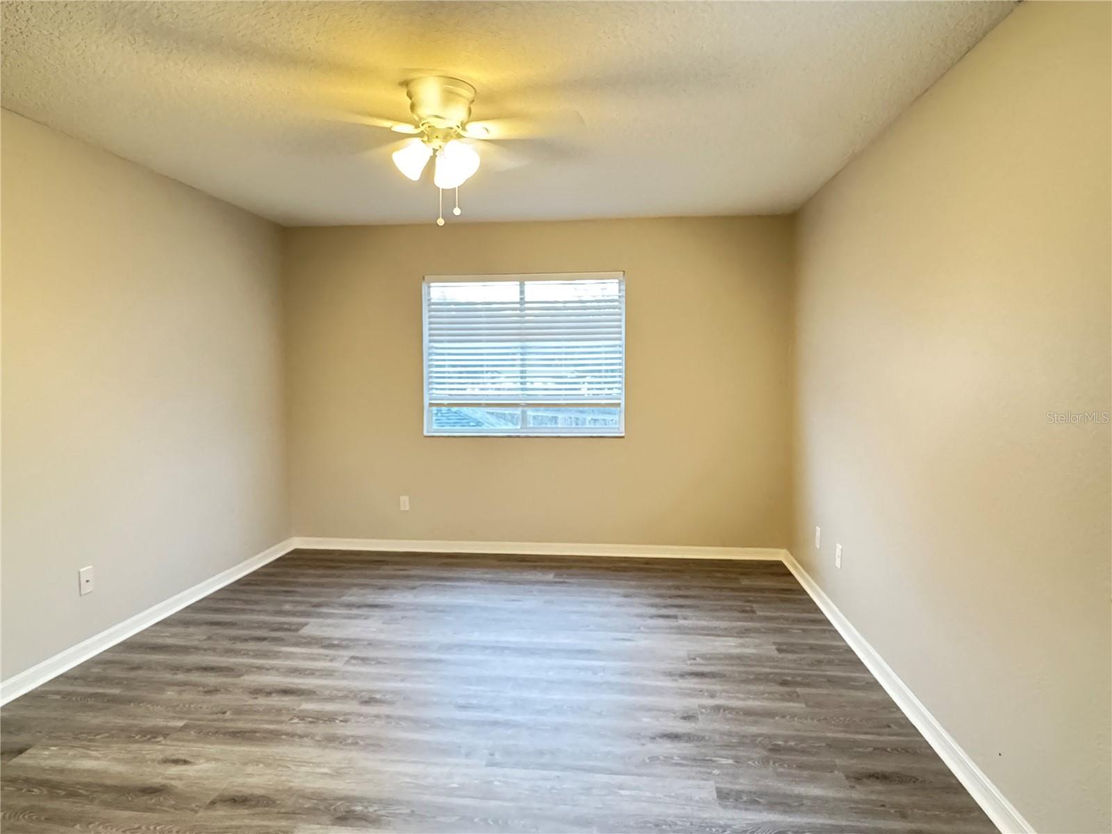 Image 21 of 47 For 14938 Deer Meadow Drive