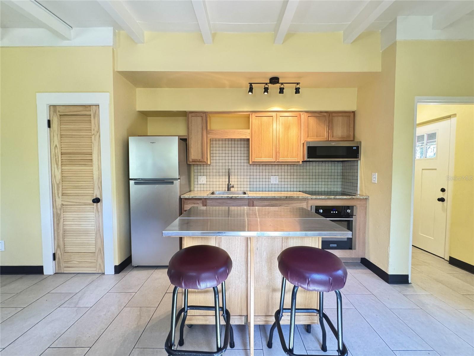 Image 9 of 15 For 7902 Klondyke Street 2