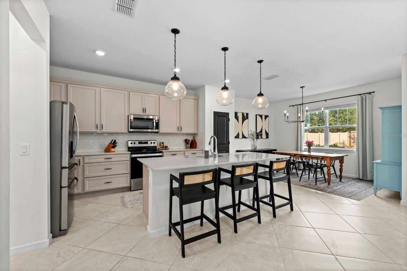 Image 11 of 36 For 20402 Monza Loop