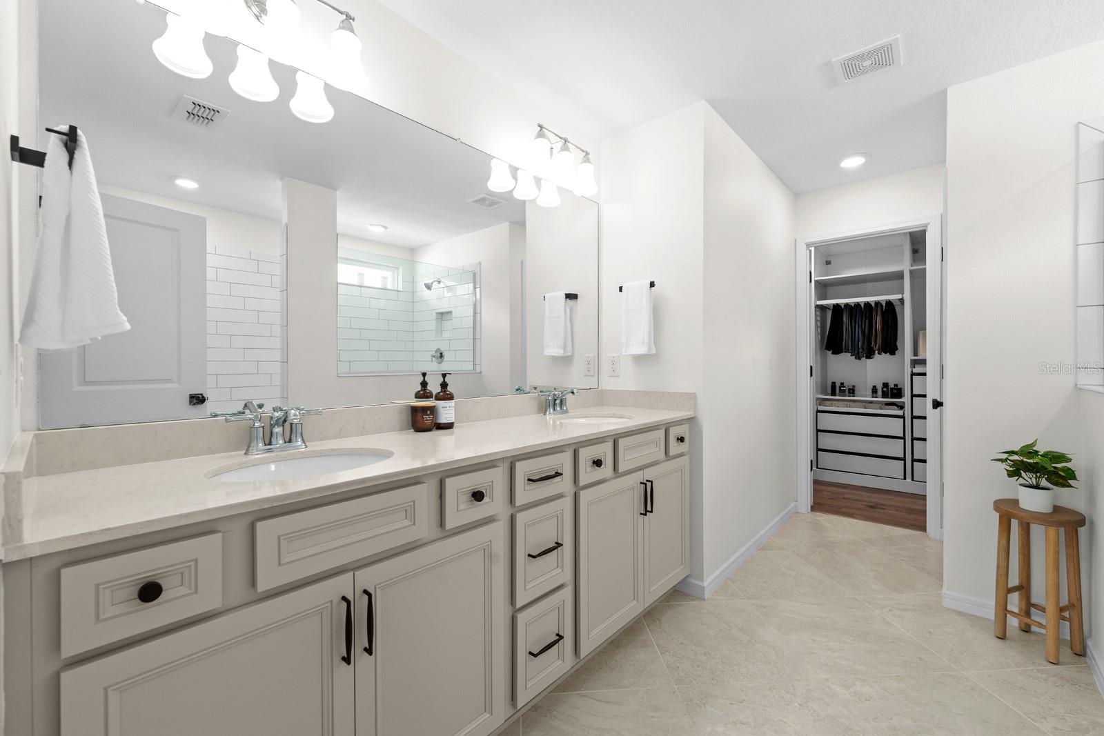 Image 27 of 36 For 20402 Monza Loop