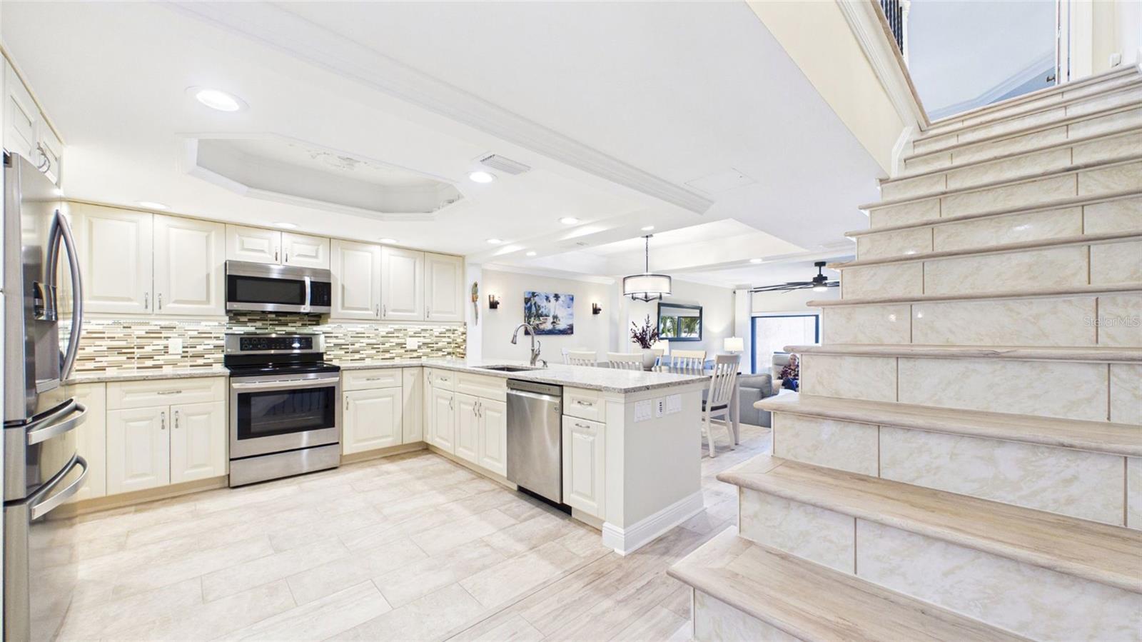 Image 14 of 53 For 121 1st Street E 109