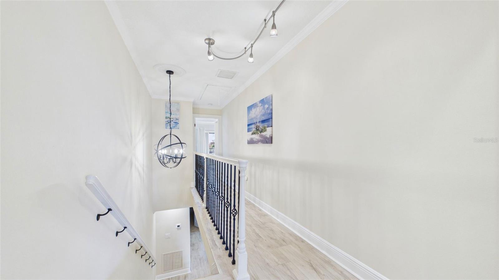 Image 24 of 53 For 121 1st Street E 109