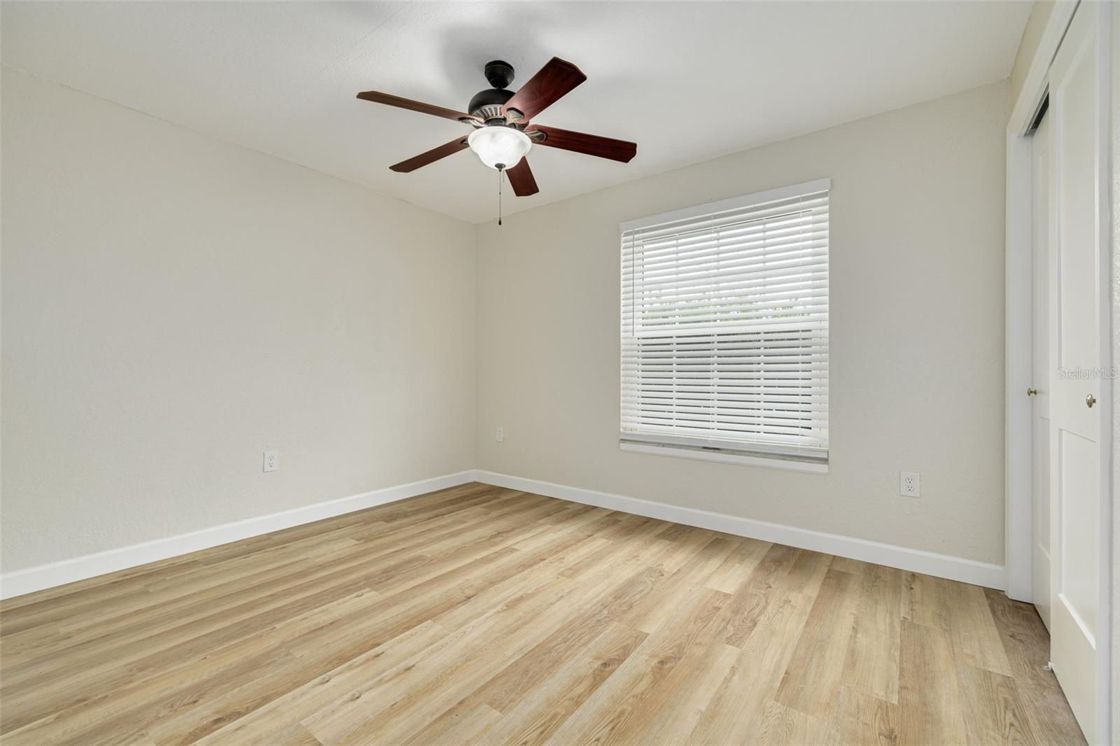 Image 14 of 27 For 7216 Whist Way