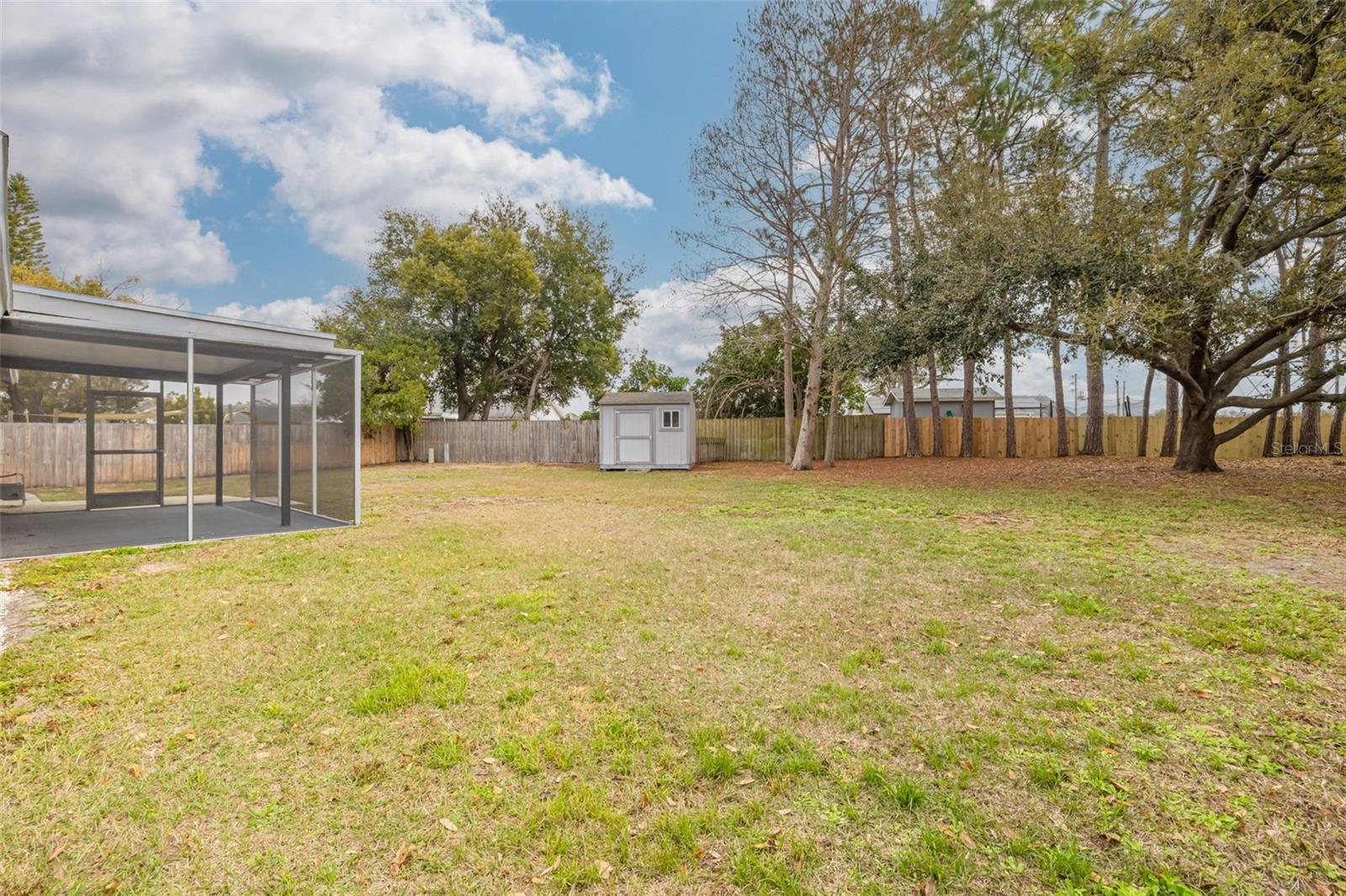 Image 18 of 27 For 7216 Whist Way