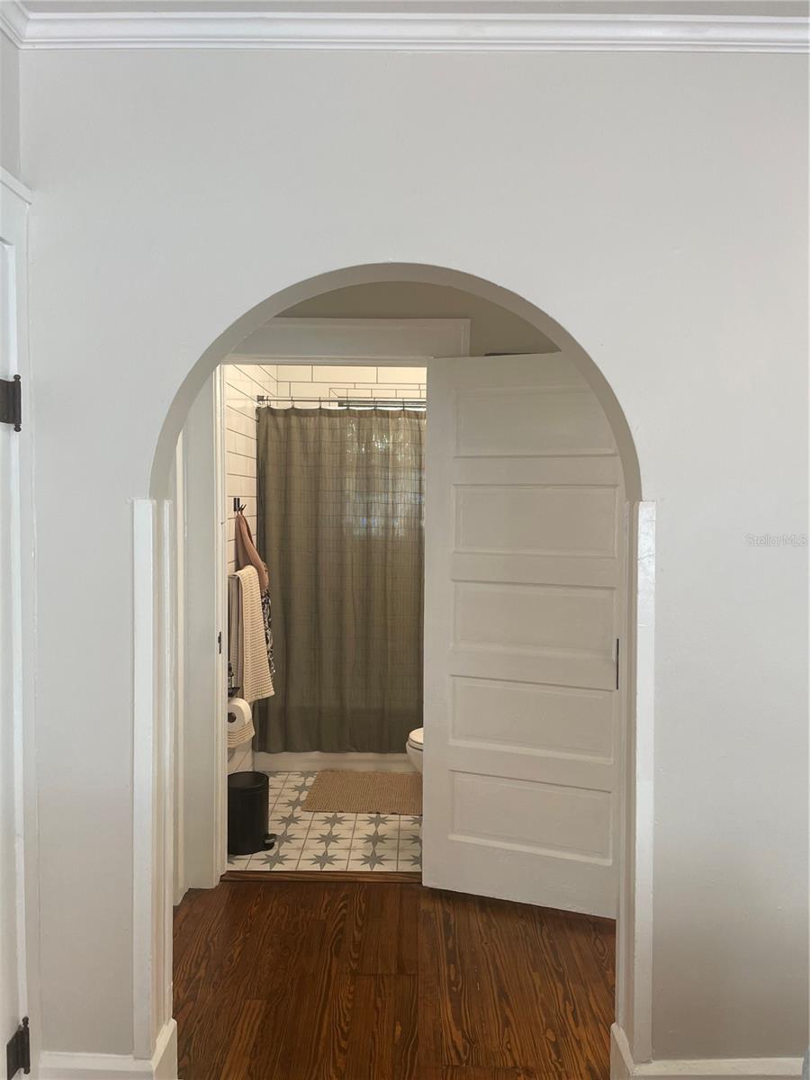 Image 15 of 31 For 2624 12th Street N 2