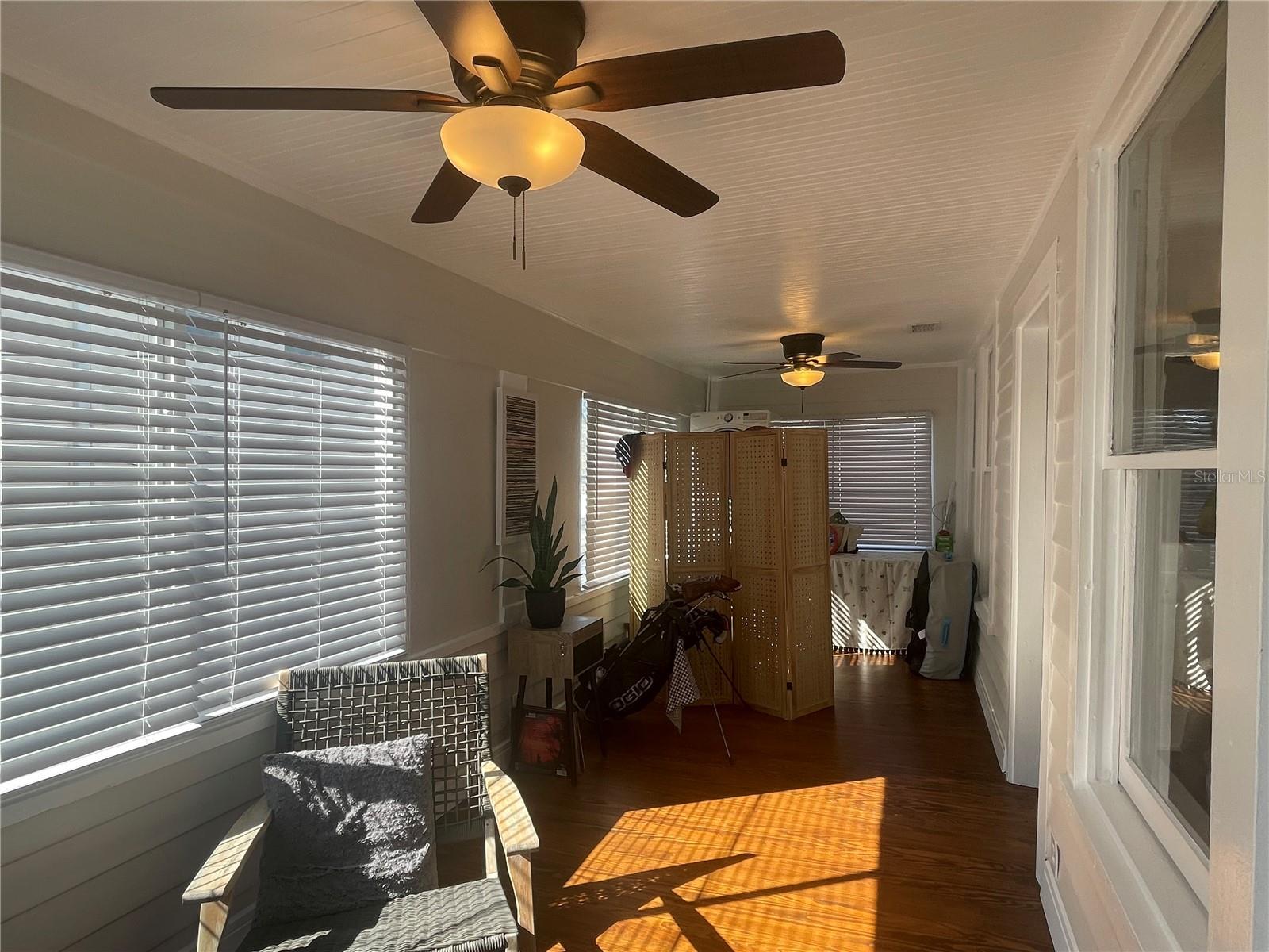 Image 19 of 31 For 2624 12th Street N 2