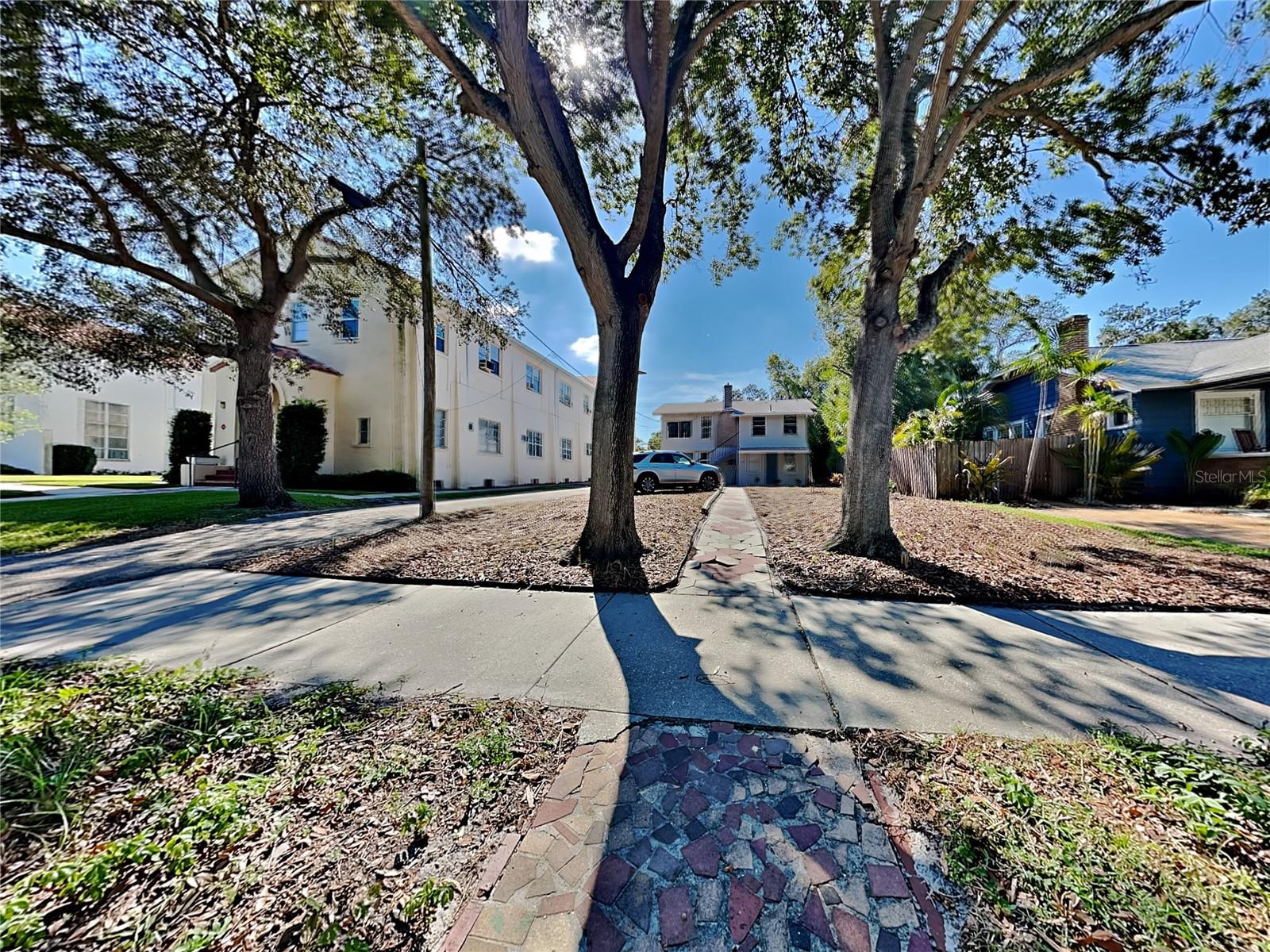 Image 23 of 31 For 2624 12th Street N 2