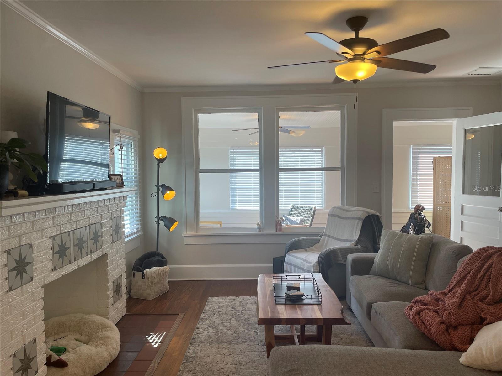 Image 5 of 31 For 2624 12th Street N 2