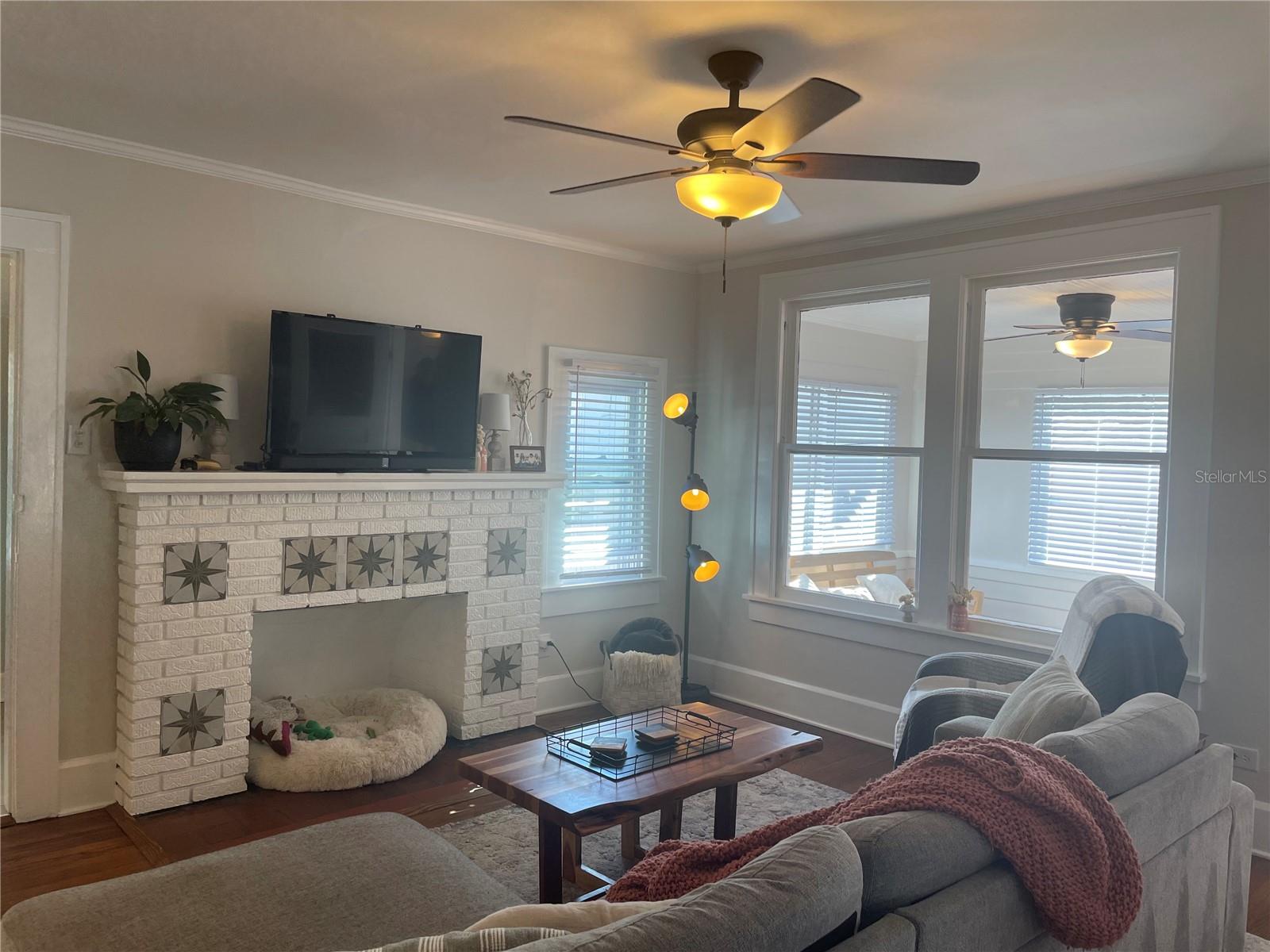 Image 7 of 31 For 2624 12th Street N 2