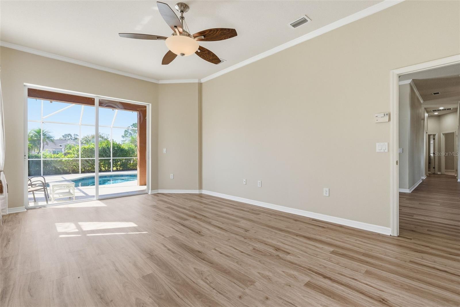 Image 17 of 52 For 915 Vista Verde Lane