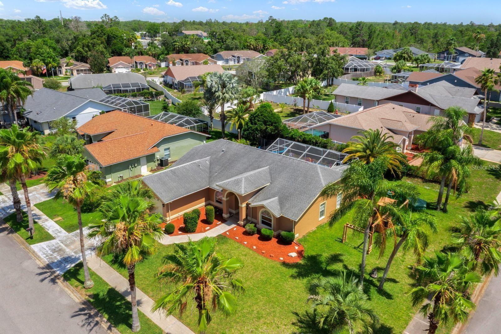 Listing photo id 19 for 10228 Yellow Pine Way