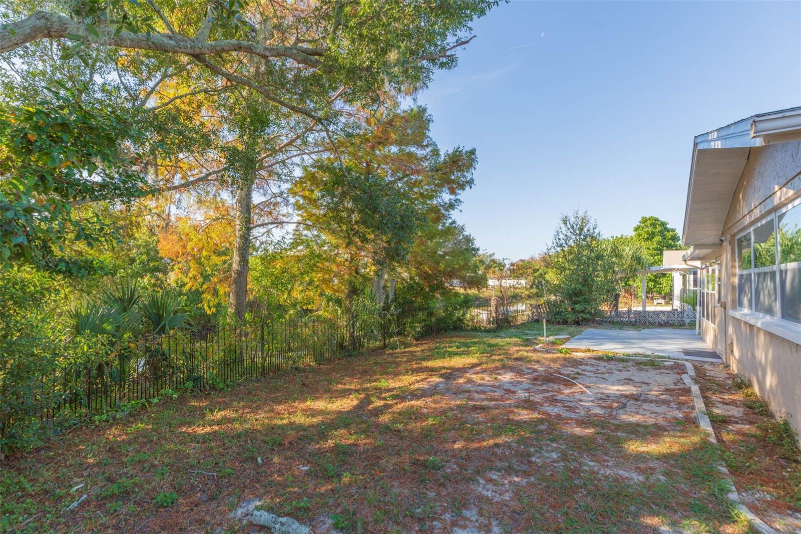 Image 31 of 36 For 7336 Cherry Laurel Drive