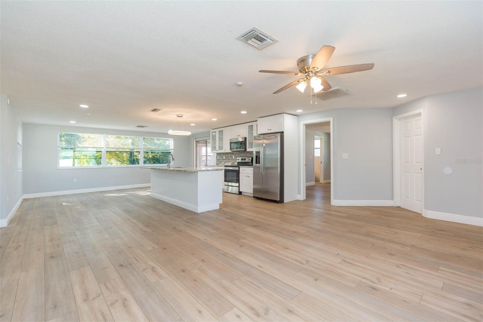 Image 5 of 36 For 7336 Cherry Laurel Drive