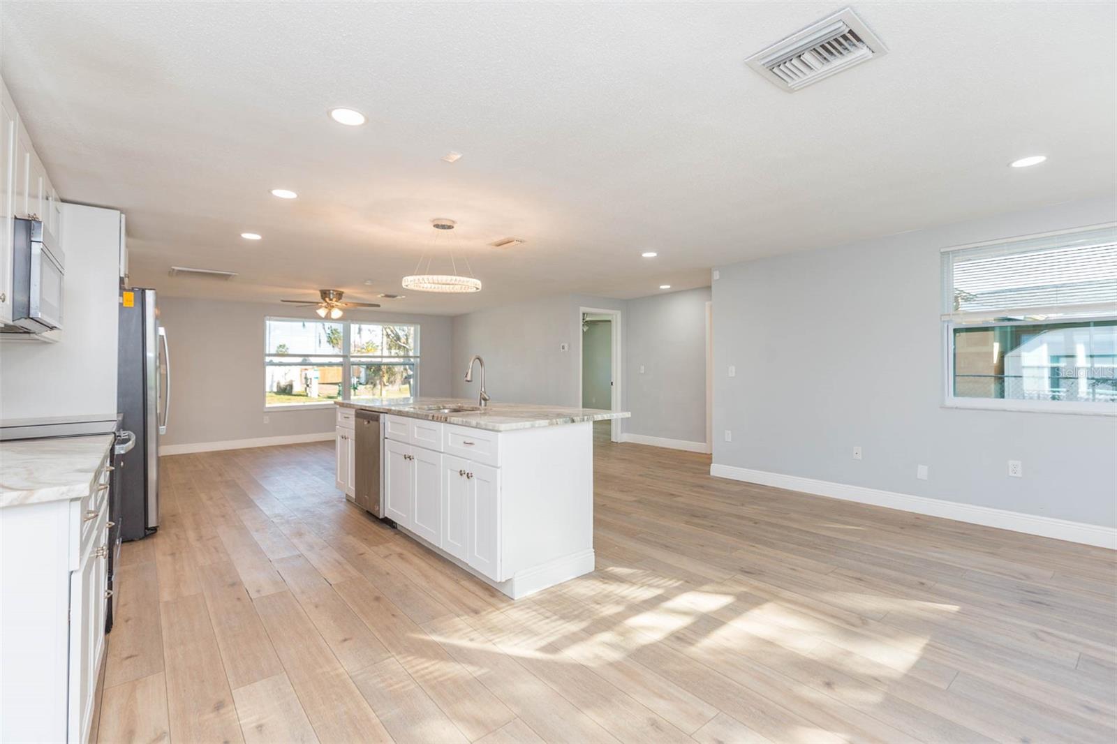 Image 8 of 36 For 7336 Cherry Laurel Drive