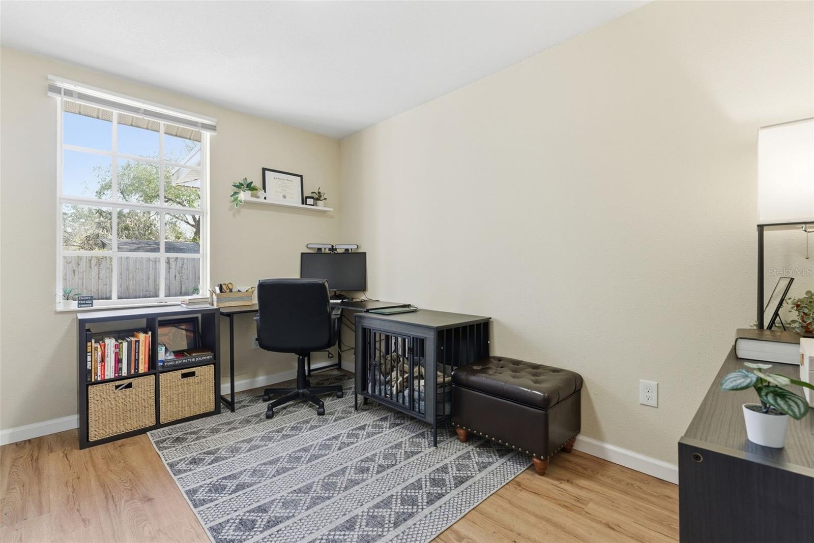 Listing photo id 14 for 7507 Orleans Avenue