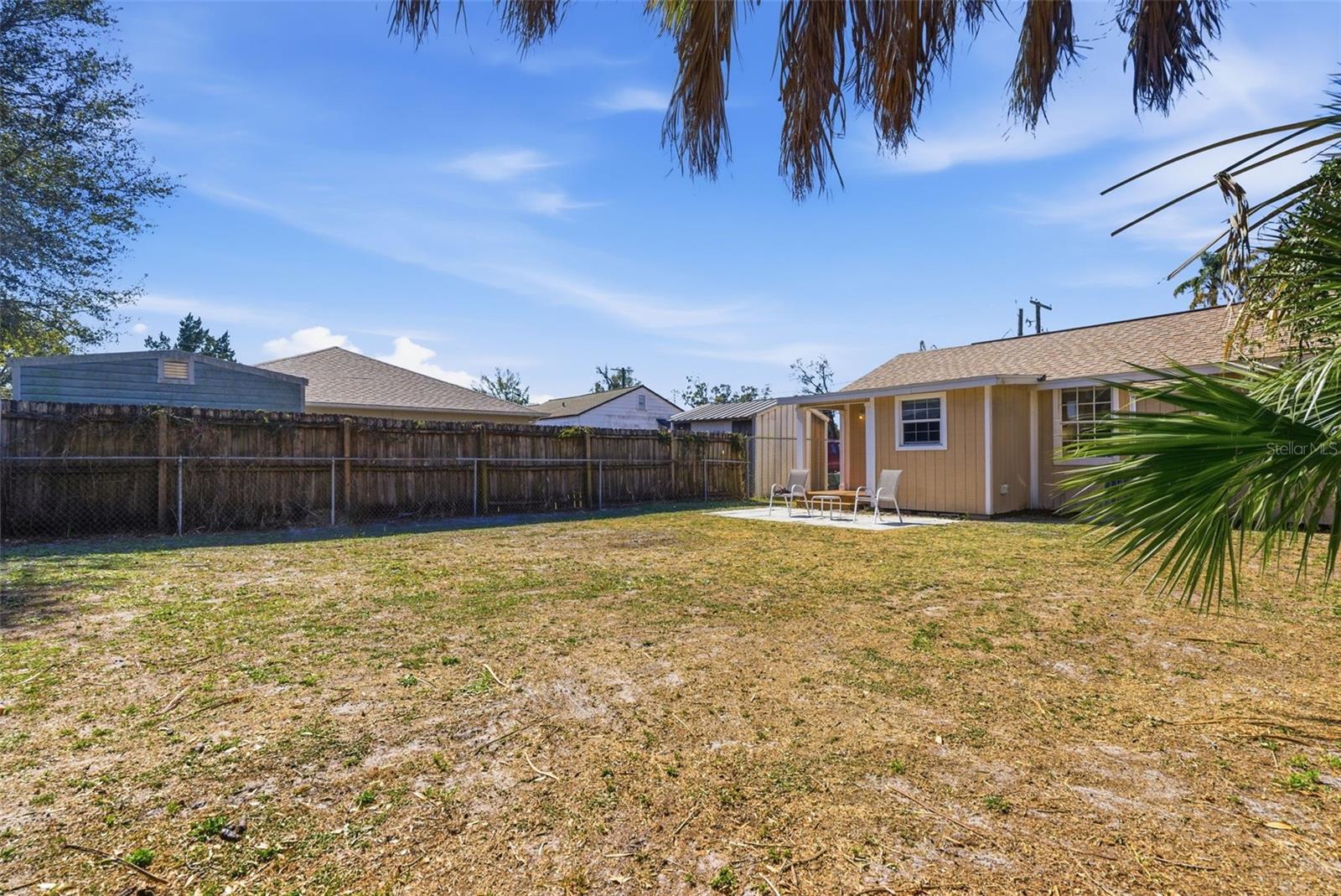 Listing photo id 21 for 7507 Orleans Avenue