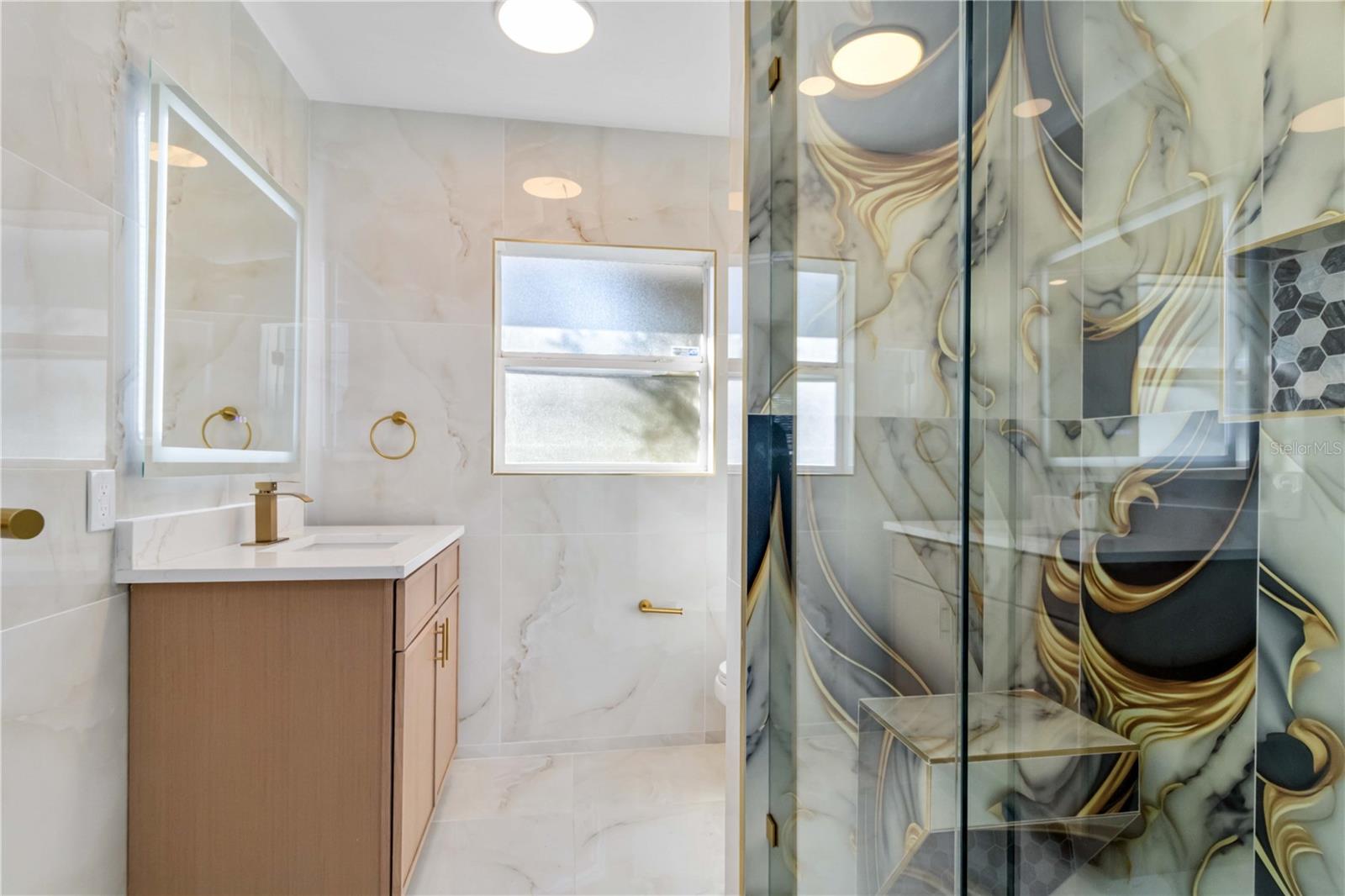 Image 12 of 31 For 540 Milwaukee Avenue