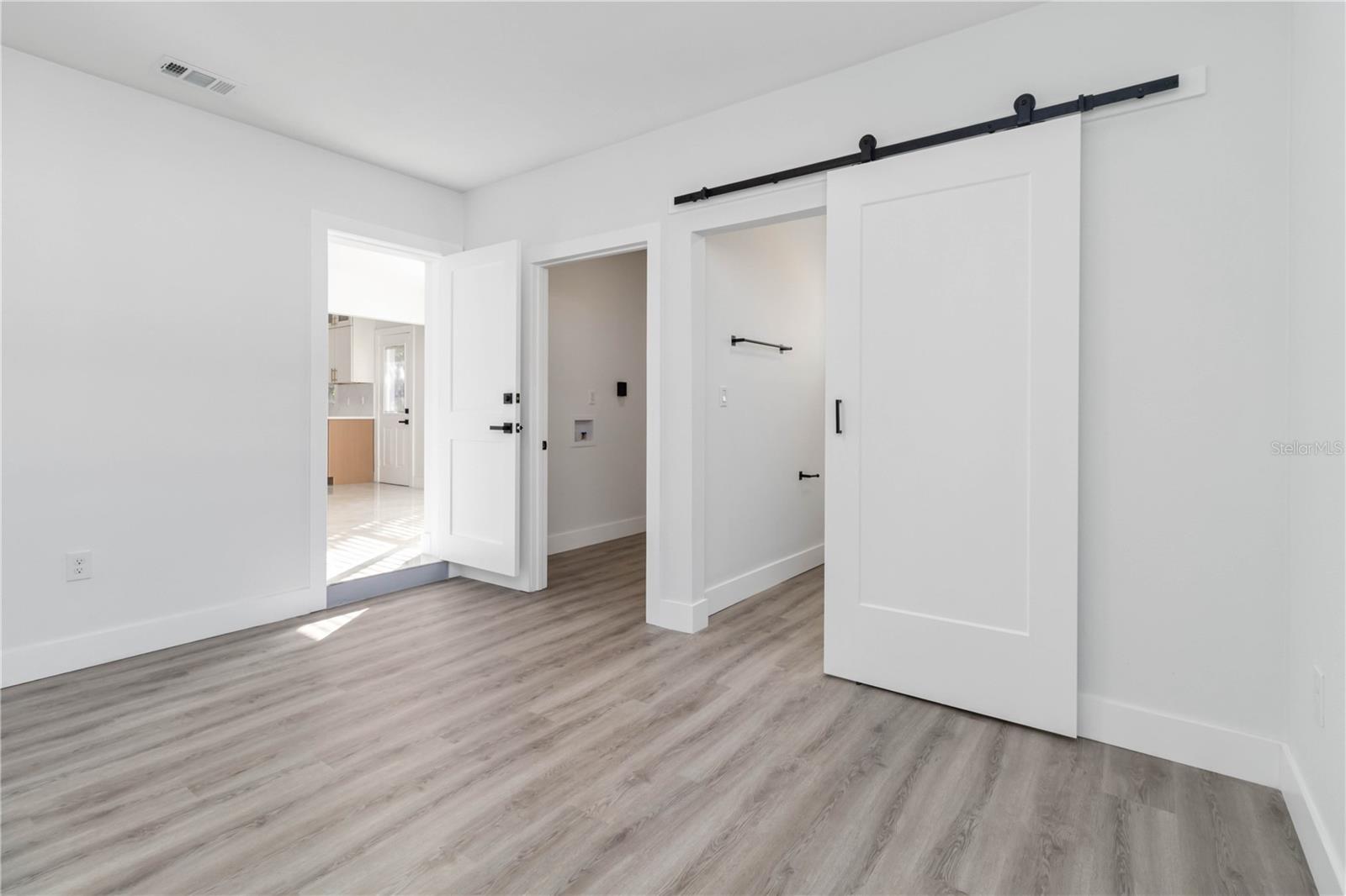 Image 21 of 31 For 540 Milwaukee Avenue