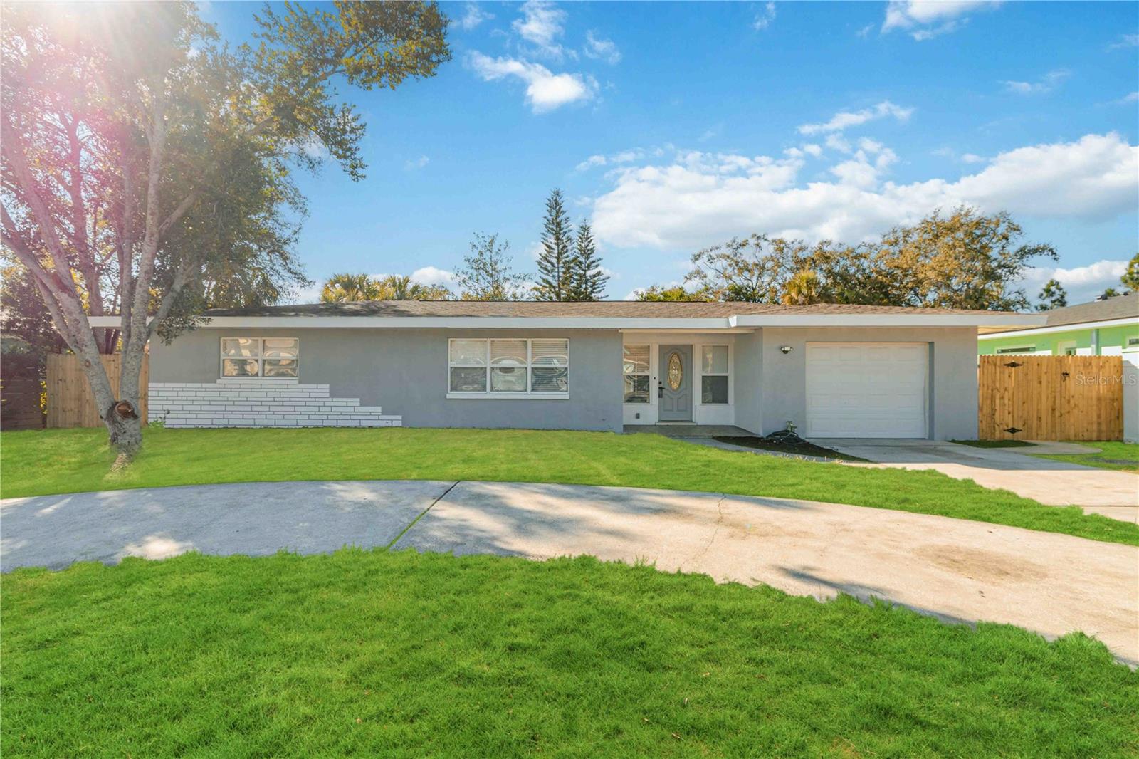 Image 3 of 31 For 540 Milwaukee Avenue