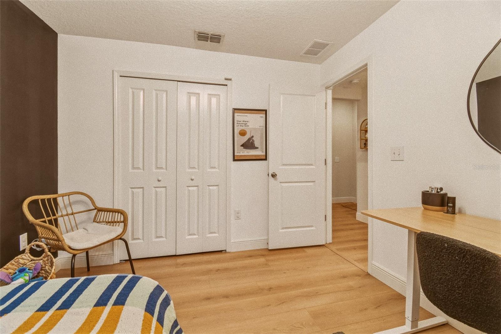 Image 21 of 33 For 4904 Babbling Brook Lane