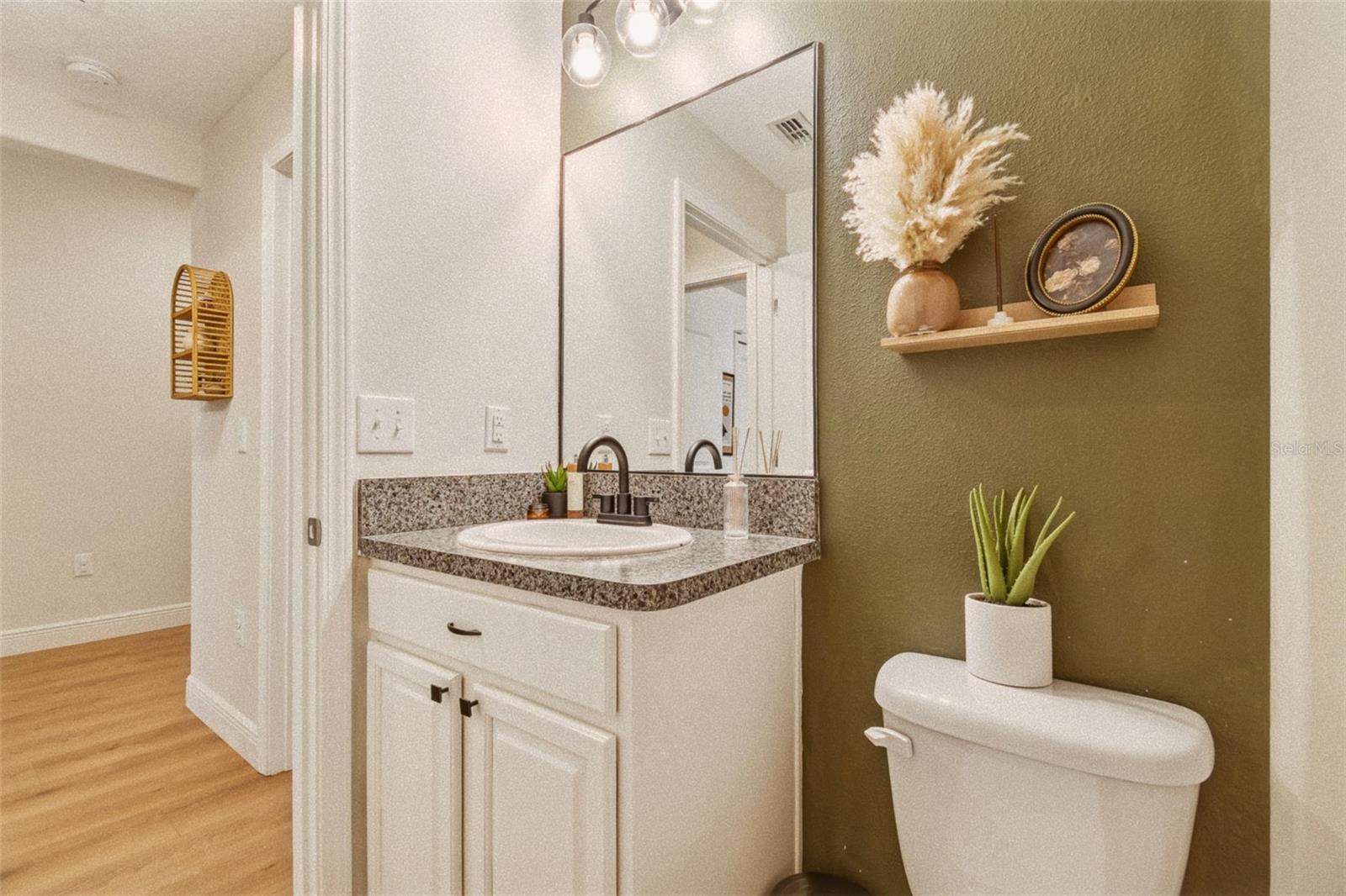 Image 25 of 33 For 4904 Babbling Brook Lane