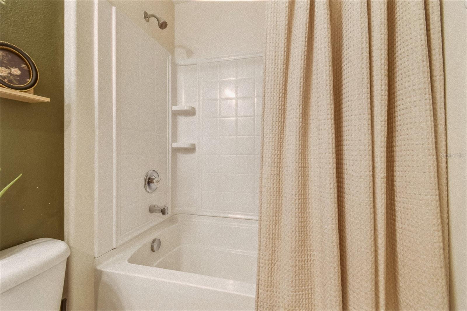 Image 26 of 33 For 4904 Babbling Brook Lane