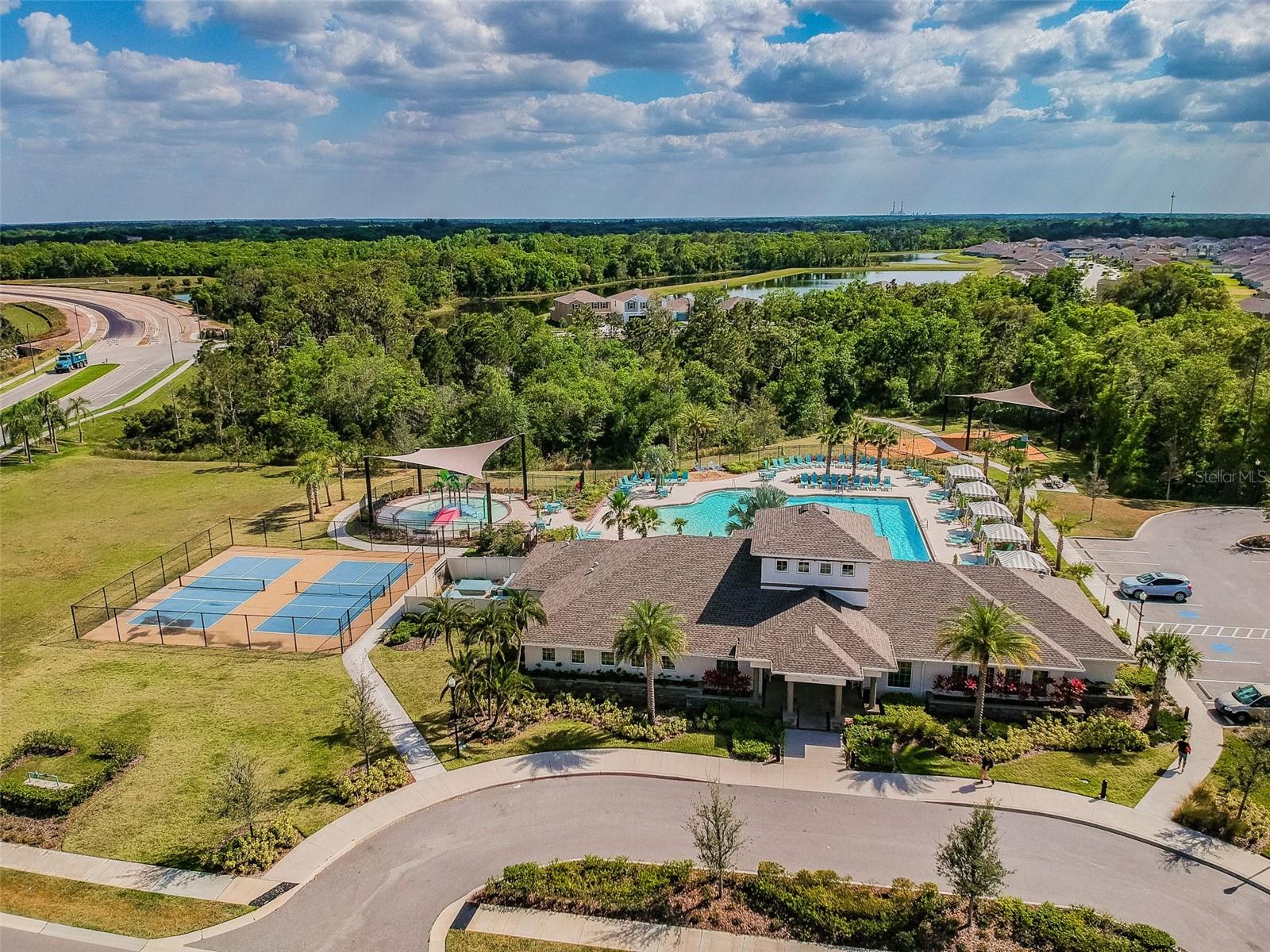 Image 29 of 33 For 4904 Babbling Brook Lane