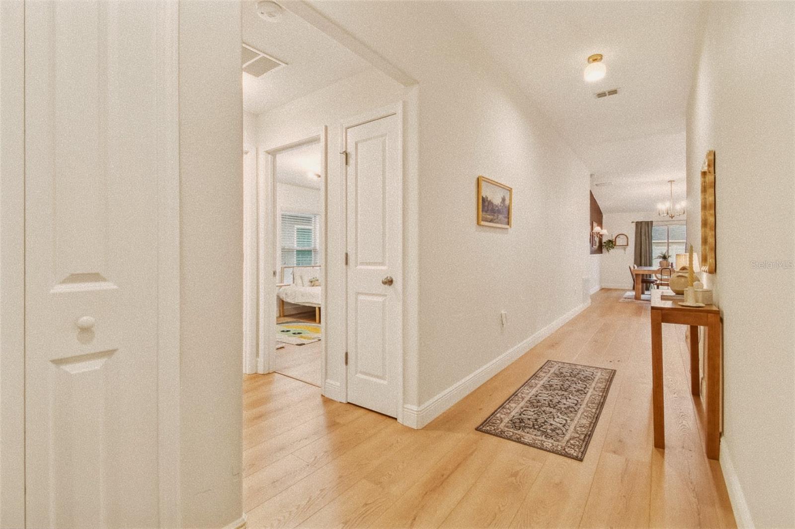 Image 4 of 33 For 4904 Babbling Brook Lane