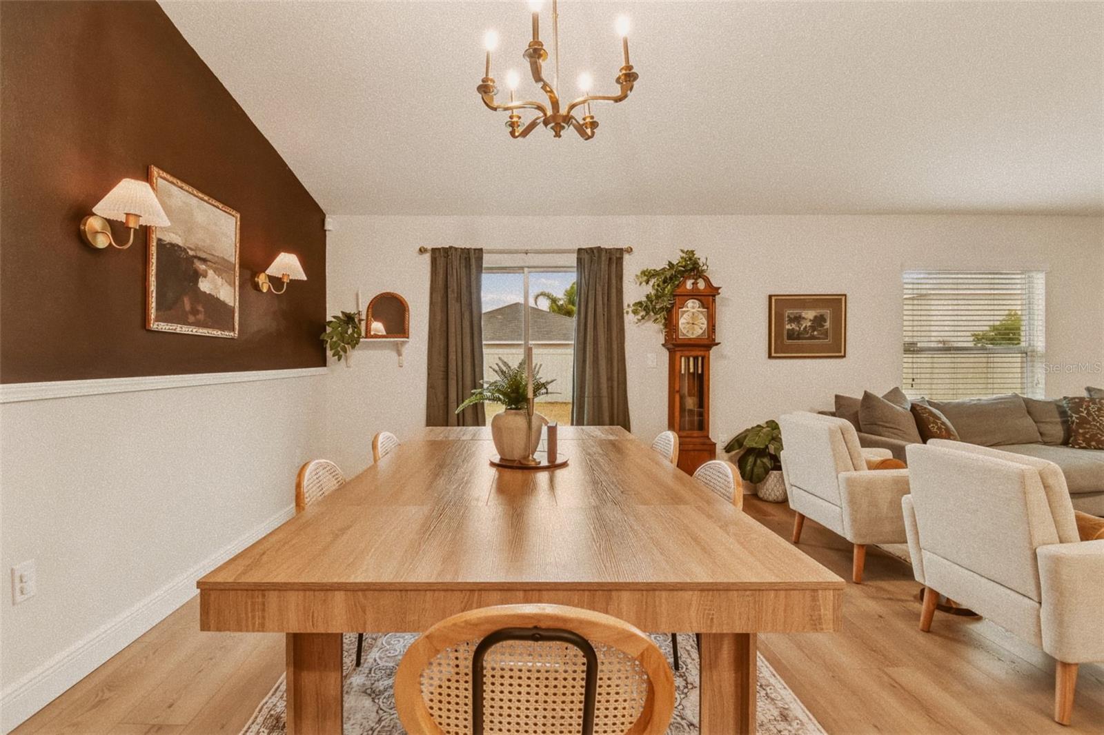 Image 5 of 33 For 4904 Babbling Brook Lane