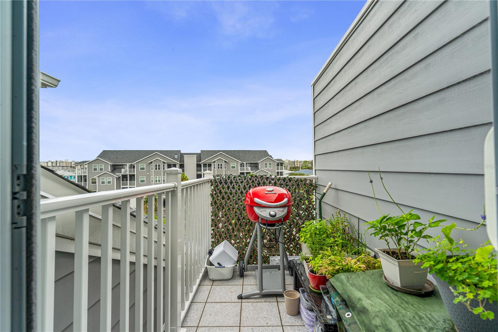 Image 21 of 31 For 5722 Biscayne Court 308