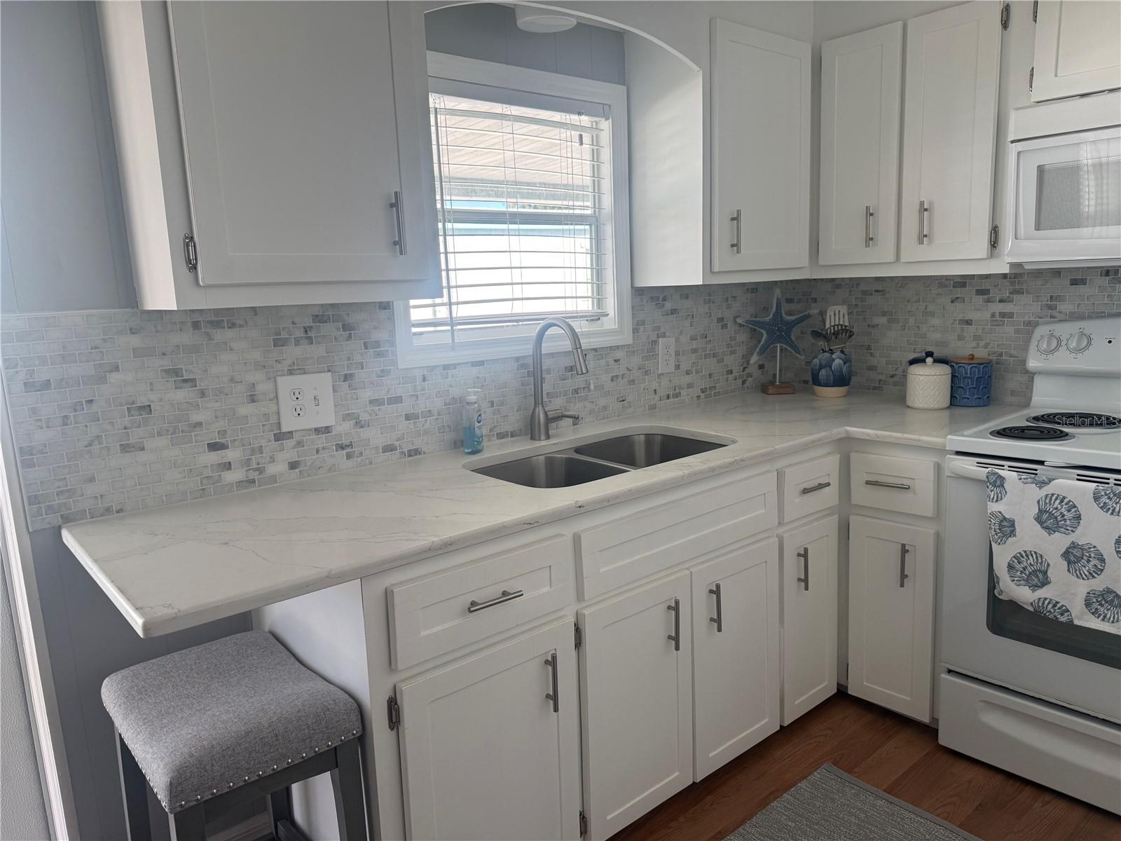 Image 19 of 28 For 7901 40th Avenue N 66