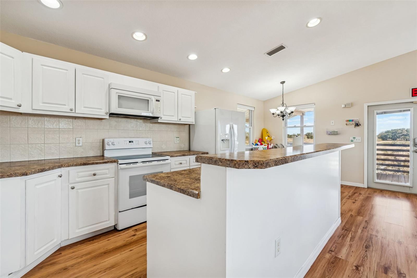 Image 21 of 96 For 4026 Mcintosh Estates Lane