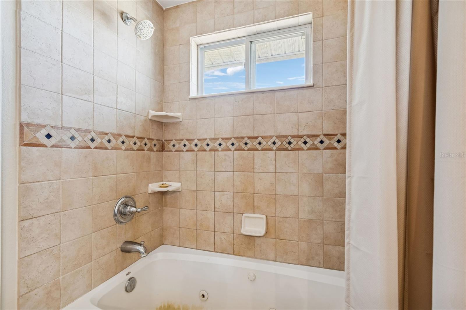 Image 37 of 96 For 4026 Mcintosh Estates Lane